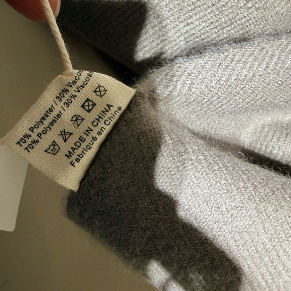 Pretty Persuasions Cozy Beige Wrap - Picture 4 of 4